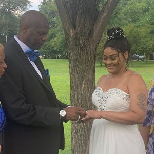 Meet your Posher, Vicky